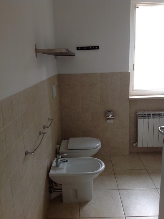 Casa Vacanze Immersa Tra Le Colline, Vicinissima Al Mare E Con Nuova Piscina Senigallia Exterior photo